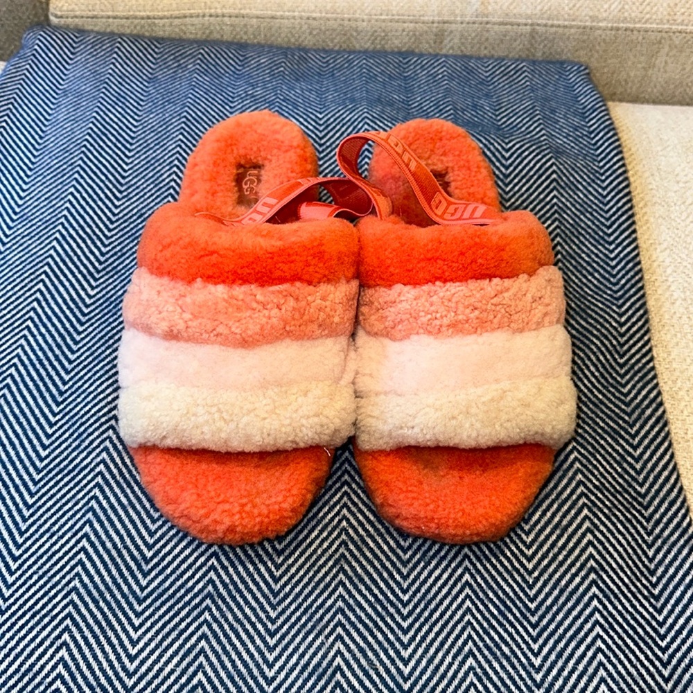 UGG Fluff Yea Slide